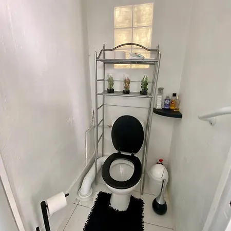 Grand En Centre Avec Terrasse