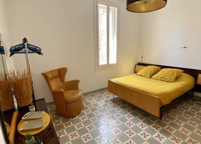 Grand En Centre Avec Terrasse Perpignan