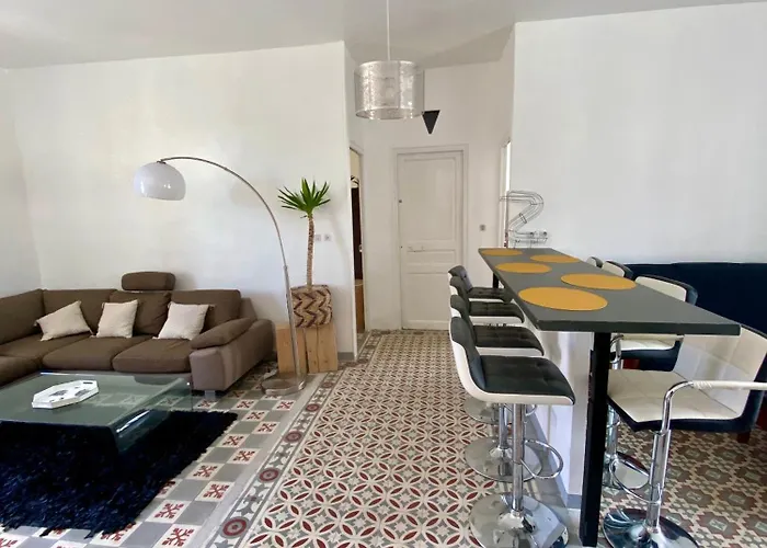 Grand En Centre Avec Terrasse Perpignan